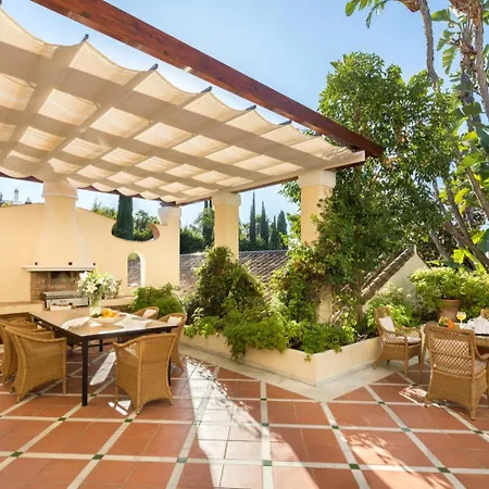 Cubo's Luxury Mansion El Baron De Sierra Blanca * Marbella