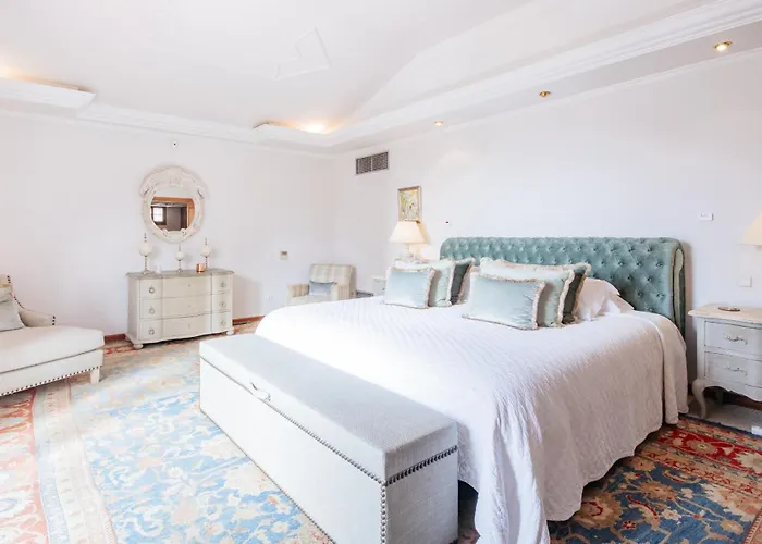 Cubo's Luxury Mansion El Baron De Sierra Blanca *