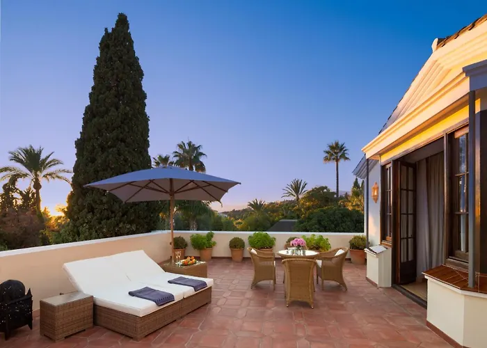 Cubo's Luxury Mansion El Baron De Sierra Blanca Вилла Марбелья