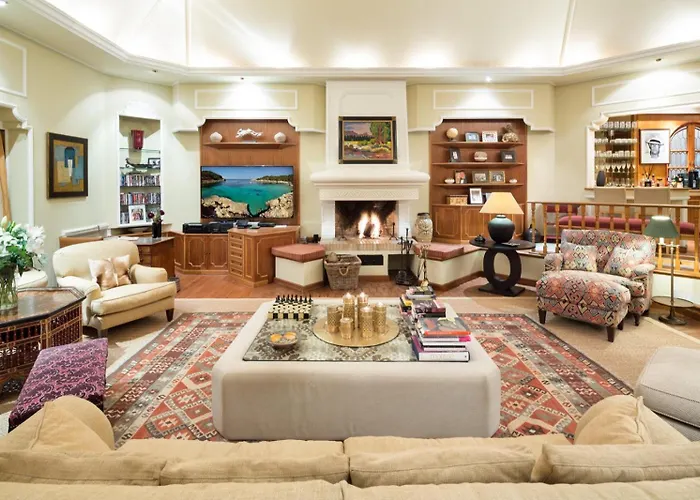 Вилла Cubo's Luxury Mansion El Baron De Sierra Blanca