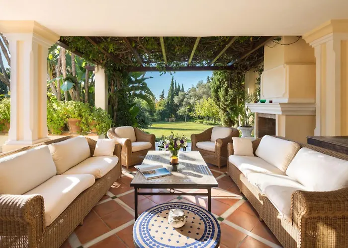 Cubo's Luxury Mansion El Baron De Sierra Blanca Вилла Марбелья