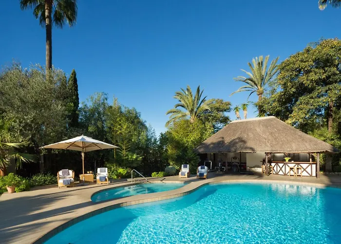 Cubo's Luxury Mansion El Baron De Sierra Blanca Вилла