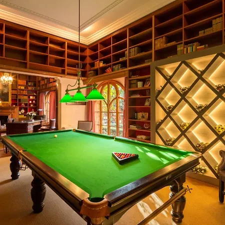 וילה Cubo's Luxury Mansion El Baron De Sierra Blanca מארבלה