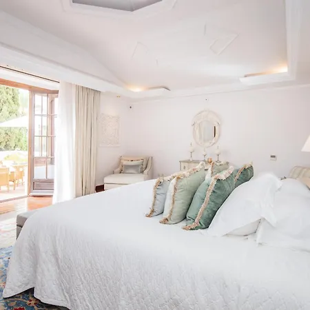 Cubo's Luxury Mansion El Baron De Sierra Blanca וילה *