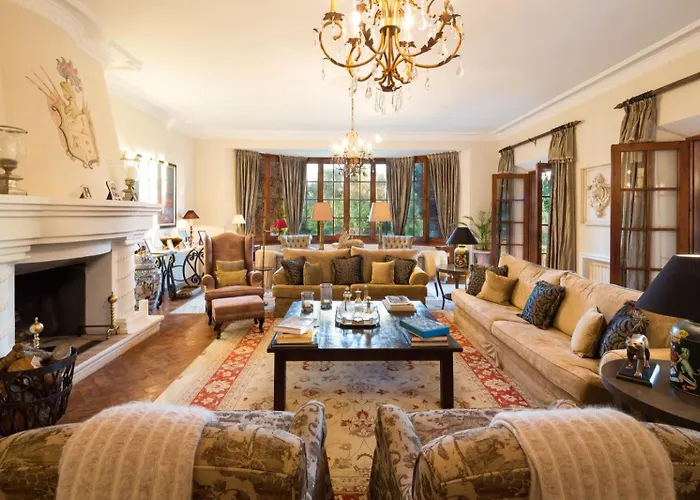 Cubo's Luxury Mansion El Baron De Sierra Blanca * Marbella