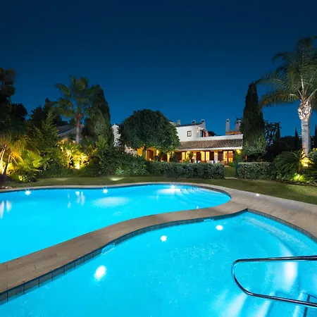 Вилла Cubo's Luxury Mansion El Baron De Sierra Blanca