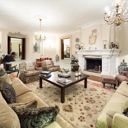 Вилла Cubo's Luxury Mansion El Baron De Sierra Blanca